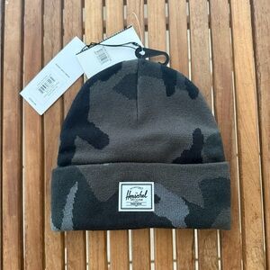 NWT Herschel Elmer Night Camo Beanie Limited Edition